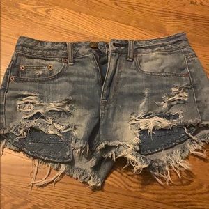 American Eagle High Rise Festival Jean Short